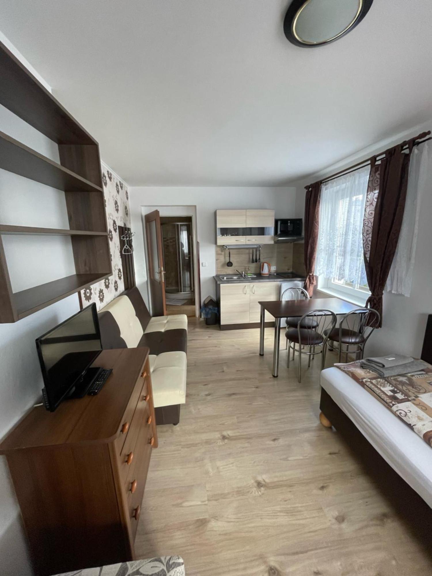 Pension Pugner Высоке-над-Йизероу Экстерьер фото